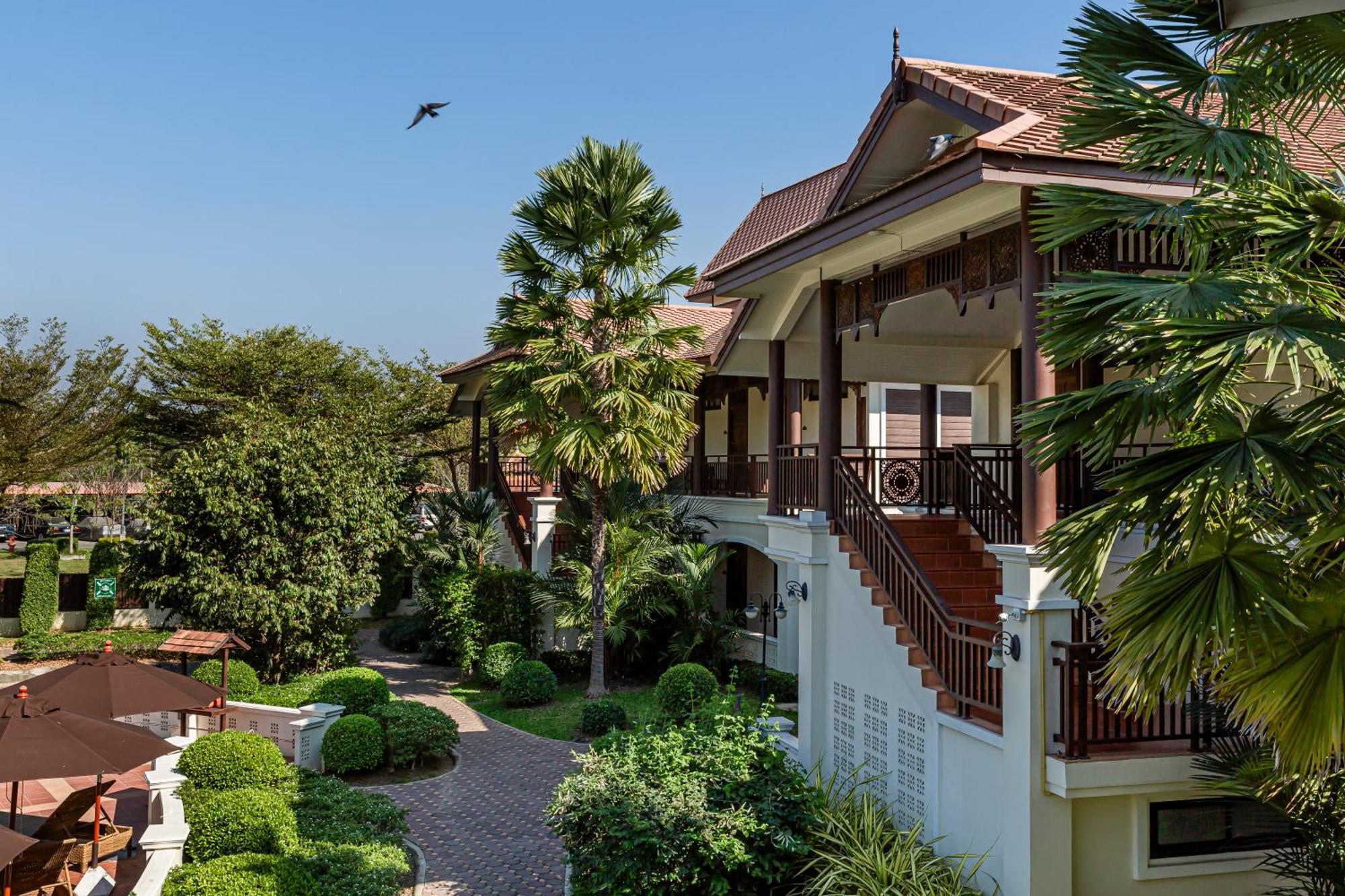 Horizon Village & Resort Дойсакет Экстерьер фото